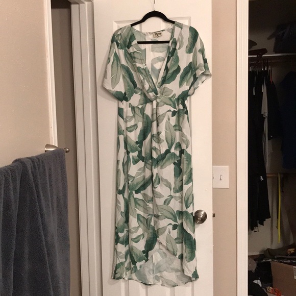 Mumu Tropical Dress! - Picture 2 of 4